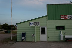 Post office in Hannah, North Dakota 7-26-2009.jpg