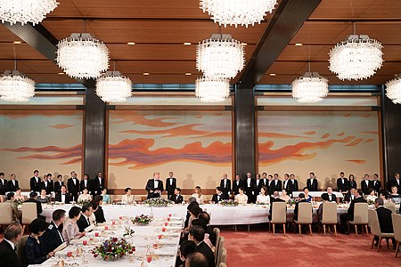 Tập_tin:President_Trump_and_First_Lady_Melania_Trump_Attend_a_State_Banquet_at_the_Imperial_Palace_(47958911508).jpg