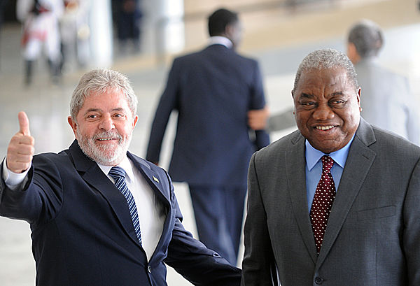 Banda with President of Brazil Luiz Inácio Lula da Silva in 2010