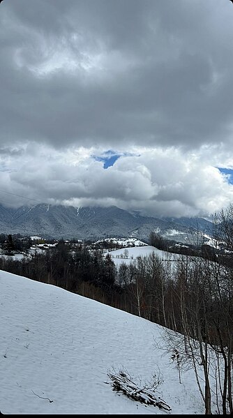 File:Romania with snow.jpg