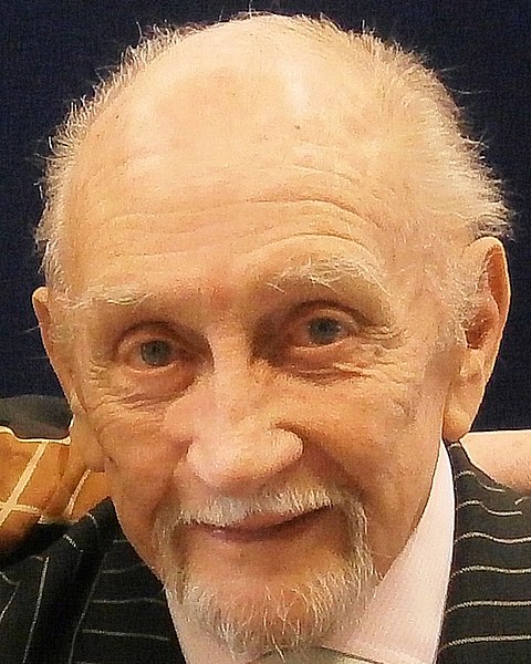 File:Roy Dotrice (cropped).jpg