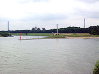 Monding van de Ruhr (links boven) in de Rijn