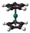 Ruthenocene-fra-xtal-3D-balls.png