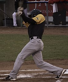 Ryan Court (8644676506) (beschnitten) .jpg