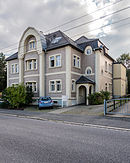 Saalfeld Schillerstraße 3 storey villa.jpg