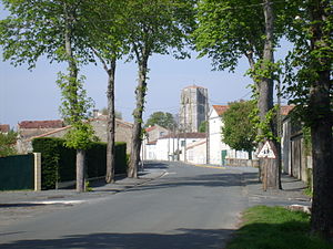 Saint-Jean-d'Angle.jpg