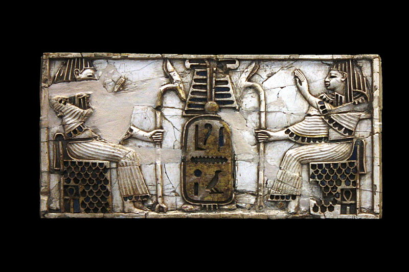 File:Seated figures with meaningless cartouche IMG 4559-black.jpg