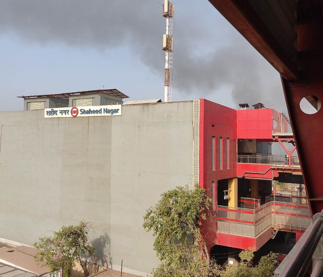 Shaheed Nagar metro station