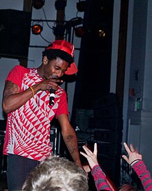 Shwayze performing.