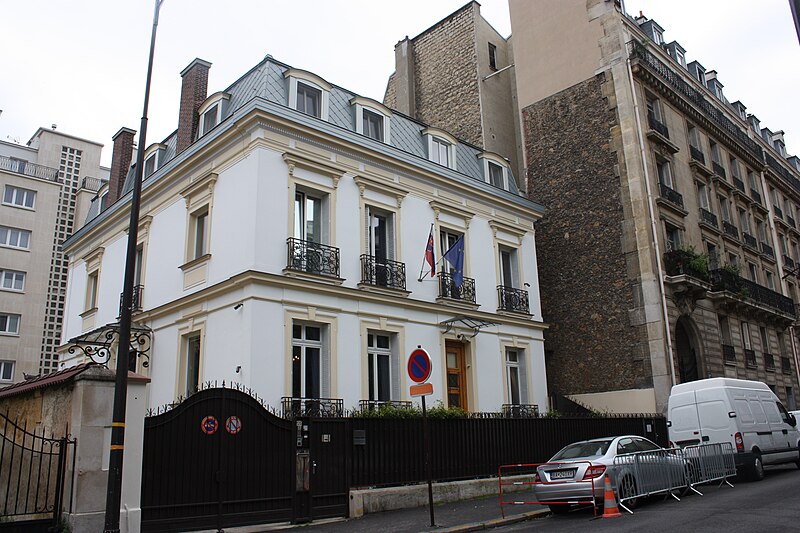File:Slovak embassy Paris 6140.JPG