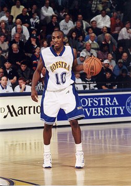 Claxton in 1998 playing for Hofstra