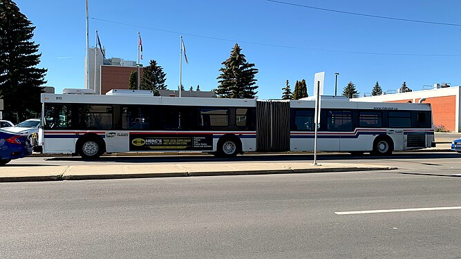 St. Albert Transit New Flyer D60LF on route 202 to Kingsway