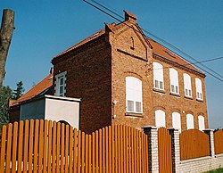 Bekas gedung sekolah