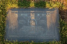 Ted Knight's grave