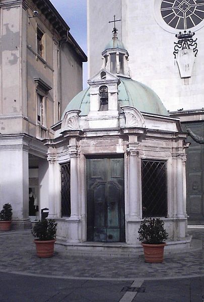 صورة:Tempietto del Bramante.JPG