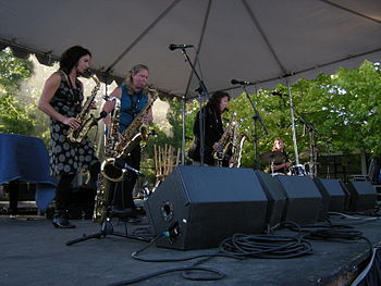 Billy Tipton Memorial Saxophone Quartet perfor...