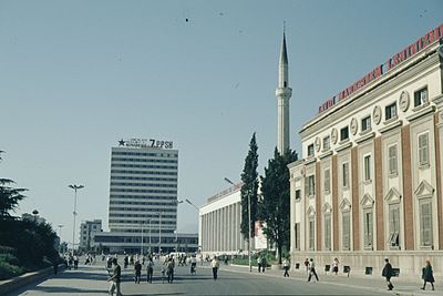 Tirana in 1978 2.jpg