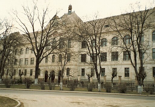 Turda-Liceul (05.04.1982)