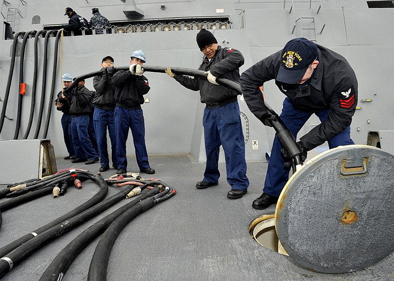 File:US Navy 100302-N-2147L-003 Sailors remove a shore power cable aboard SS New York (LPD 21).jpg