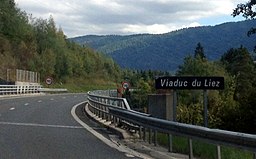 Signalisation du viaduc du Liez sur l'A404.