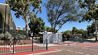 <span class="mw-page-title-main">Willetton Senior High School</span> School in Willetton, Western Australia