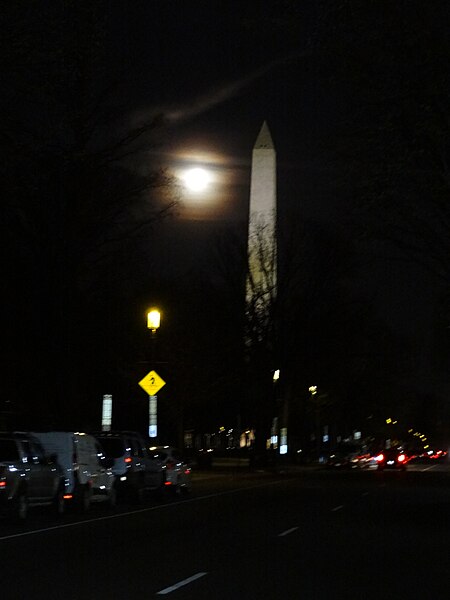 File:Washington Monument by Moonlight.jpg