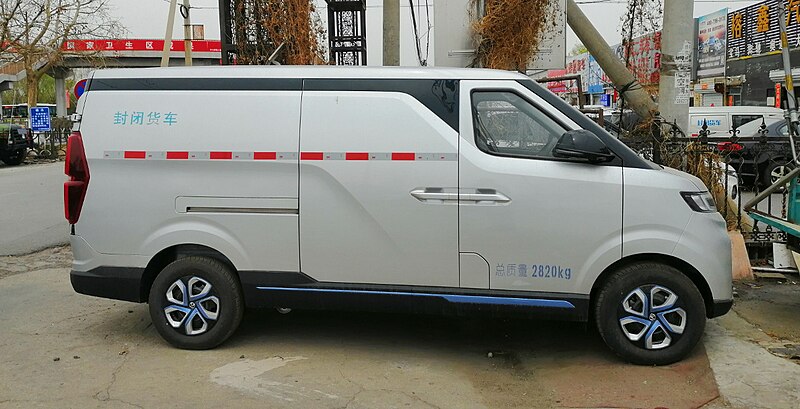 File:Weiwang 407 EV 02 China 2019-03-28.jpg