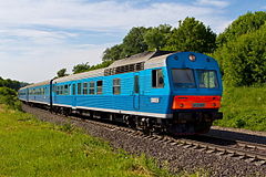 Четырёхвагонный состав АЧ2/АПЧ2 в двухцветной сине-голубой окраске депо Брянск-I. Вид на АЧ2-055