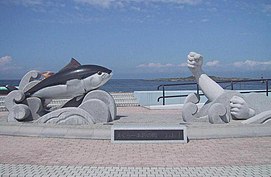 Monumen Pemancingan Ikan Tuna di Tanjung Ōmazaki