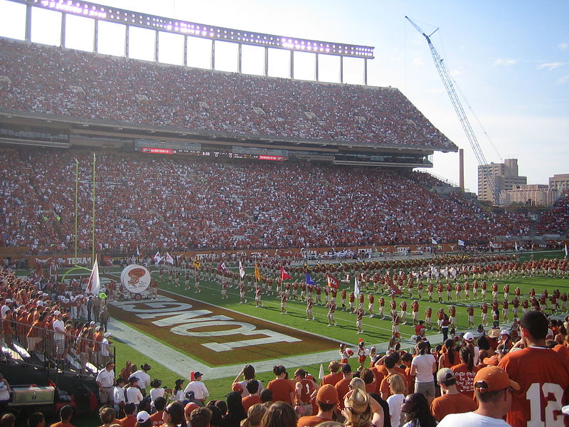 File:2007 Longhorn Band.JPG