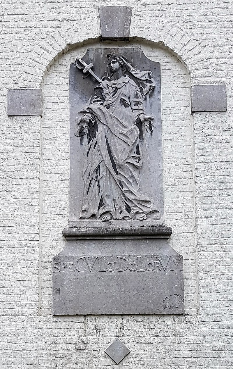 Relief de Notre-Dame des Douleurs, chapelle du Calvaire (1710), Calvariestraat, Maastricht, Pays-Bas.