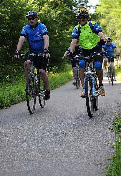 File:25-Mile Ride in Hermeskeil (7706729128).jpg