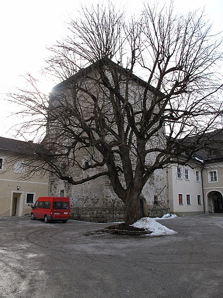 File:AT-23618 Kastenturm Bischofshofen 02.jpg