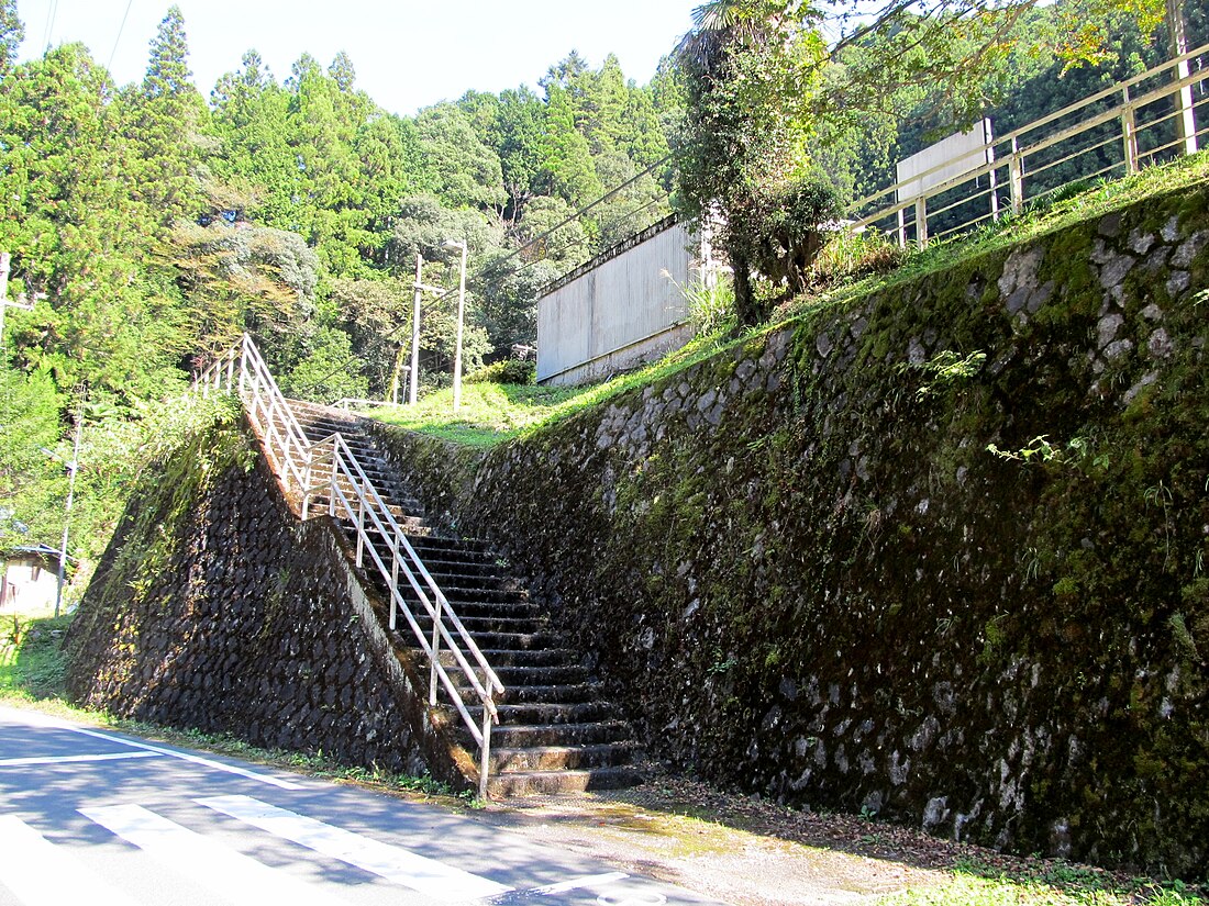 相月駅