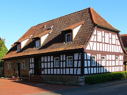 Alte Poststraße 25 (Gleußen)