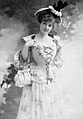 Amélie Diéterle par Léopold-Émile Reutlinger vers 1895.