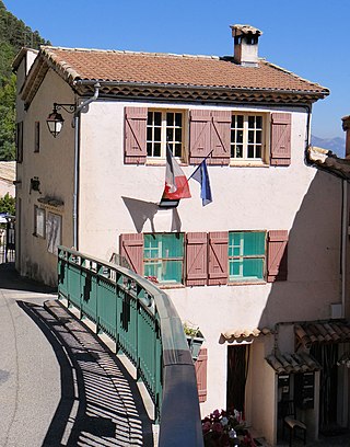 <span class="mw-page-title-main">Amirat</span> Commune in Provence-Alpes-Côte dAzur, France