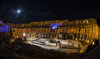 4. Arena of the amphitheatre of El Jem Photograph: Ihebezziaer