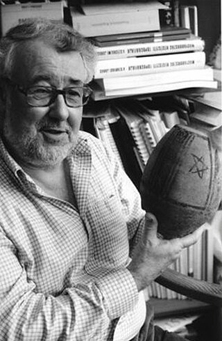 <span class="mw-page-title-main">Andrew Sherratt</span> English archaeologist, best known for his theory of the secondary products revolution