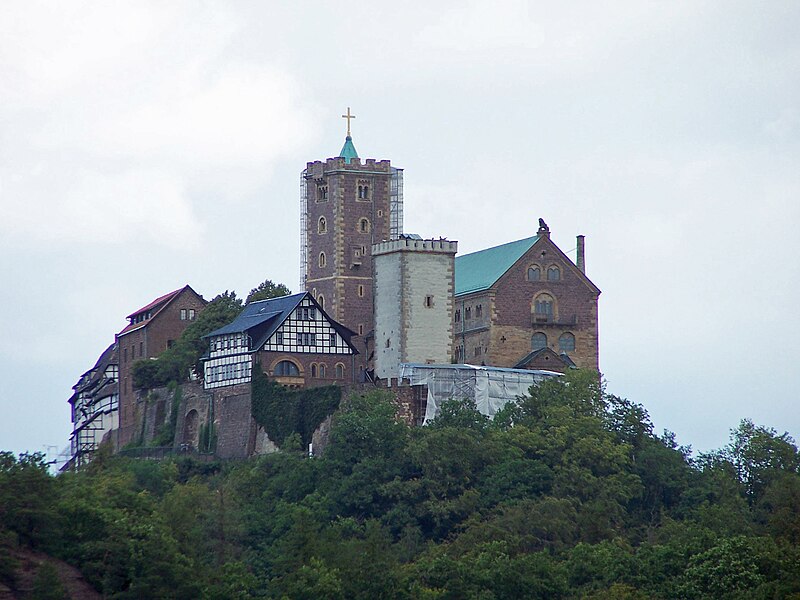 File:Ansicht der Wartburg von Süden.jpg