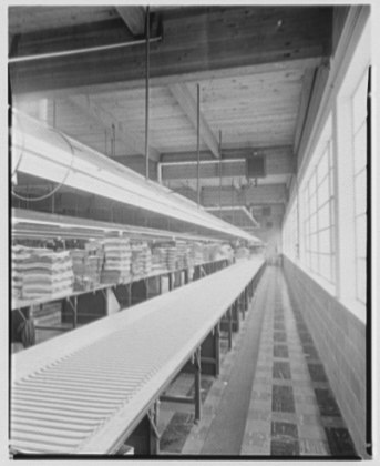 File:Argo Knitting Mills, Schuylkill Haven, Pennsylvania. LOC gsc.5a21984.tif