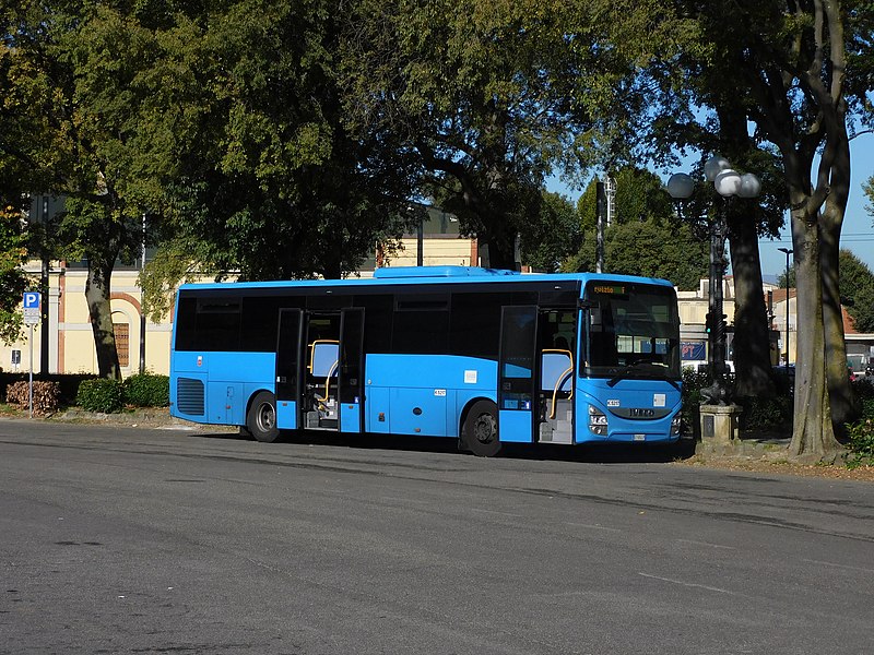 FT 942 EC, Iveco Crossway (Genoa) License plate of Italy