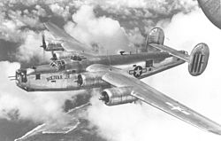 航空機 B-24