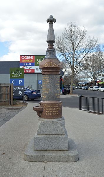 File:Bacchus Marsh Boer War Memorial 003.JPG