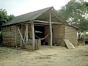 Rancho en el Llano Venezolano construida mediante Bahareque