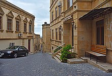 Baku MirzaMansurStreet52 004 7065.jpg