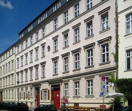 Berlin, Mitte, Marienstrasse 19 20, Mietshaus und ehemalige Papierfabrik