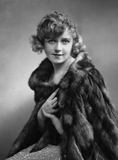 <span class="mw-page-title-main">Betty Balfour</span> British actress