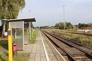 Bf Gorgast ، Bahnsteig.JPG