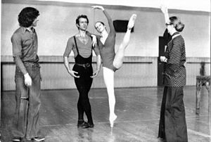 Birgit Cullberg rehearsing dancers.jpg